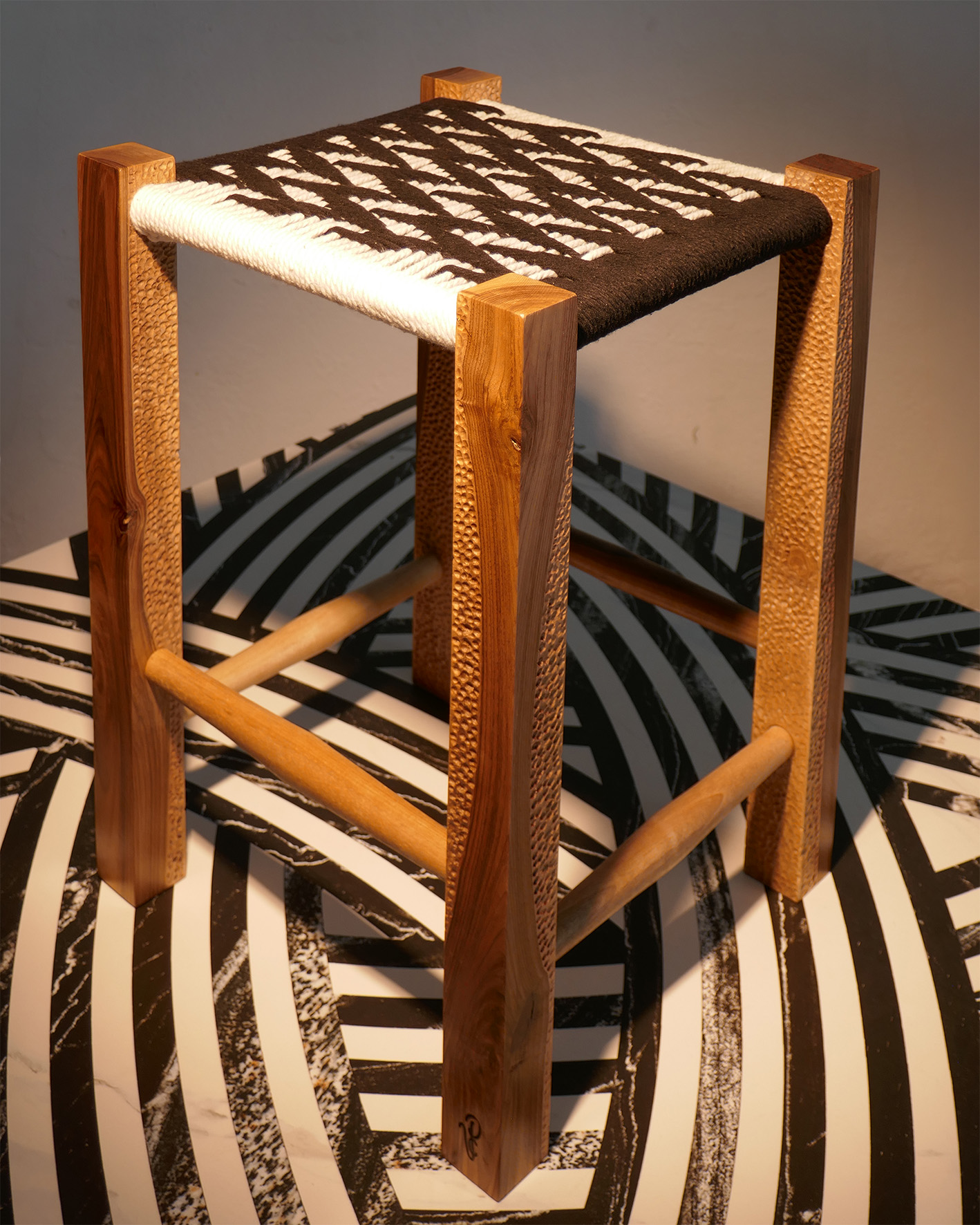 Una silla artesana que nació de dos oficios y ahora puede ser tuya